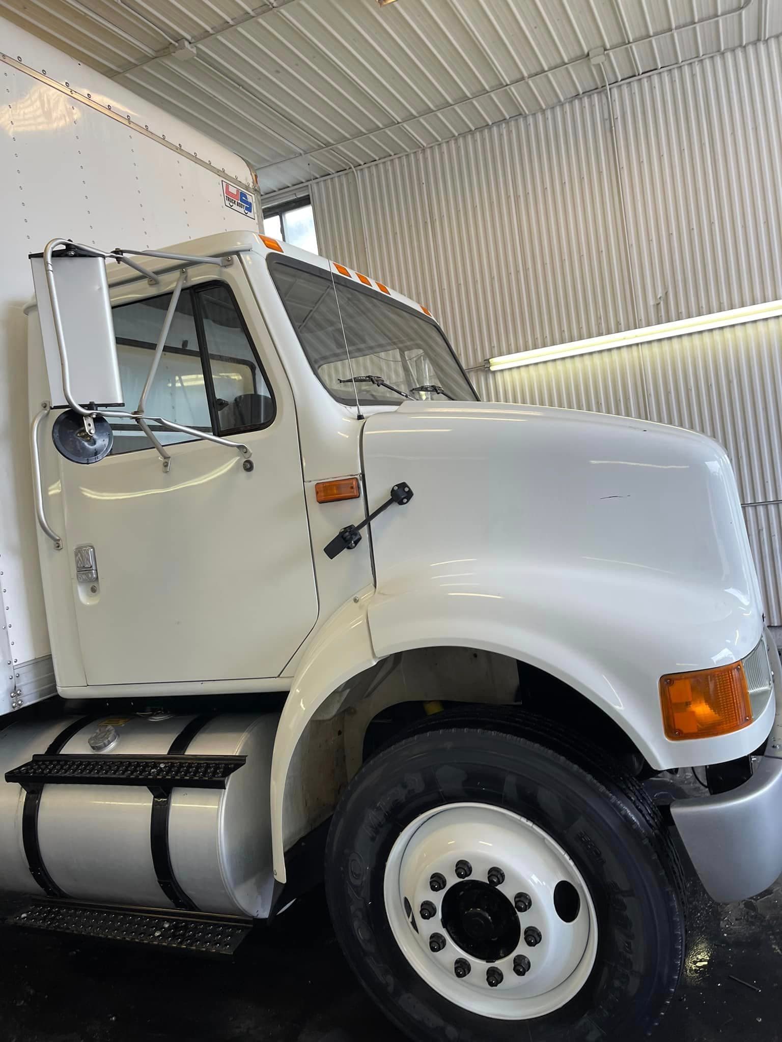 Auto Detailing - Commercial truck wash - Professional Detailing Wisconsin Dells