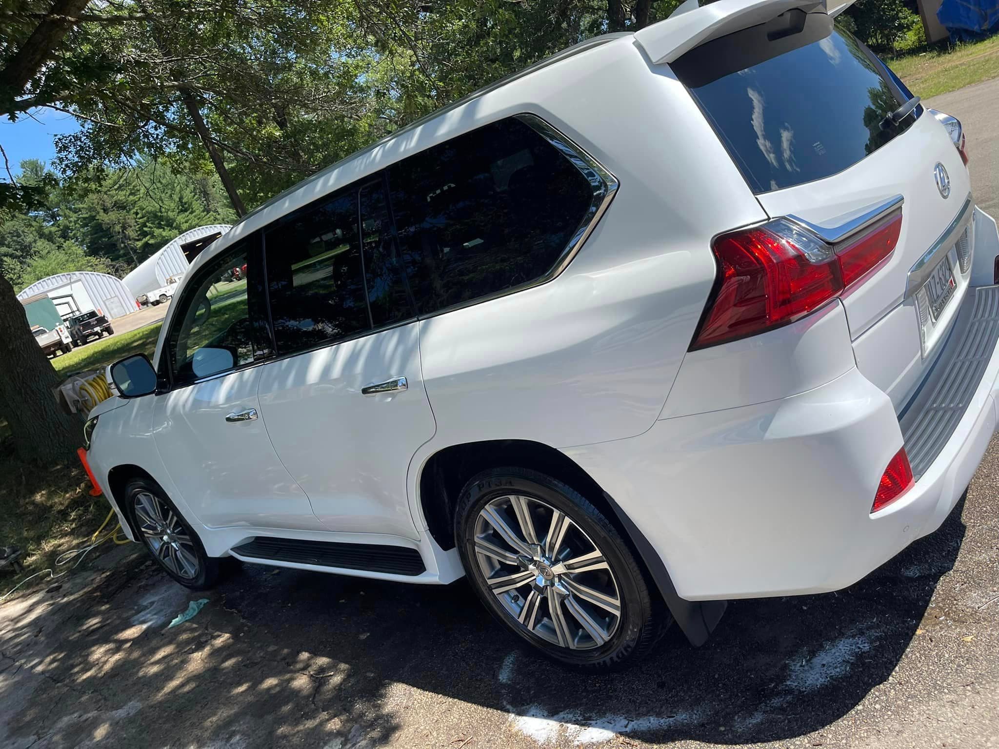 Auto Detailing - Lexus LX 570 detail - Professional Detailing Wisconsin Dells